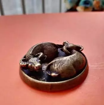 Коллекция Старая китайская архаичная чистая латунь Маленькая статуя Буйвола Восемь Диаграмм