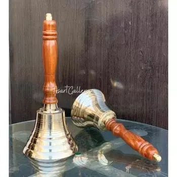 Колокольчик ручной работы из латуни - с деревянной ручкой - красивый колокольчик - отличный подарок для учителя, алтарный колокольчик, колокольчик для Рака