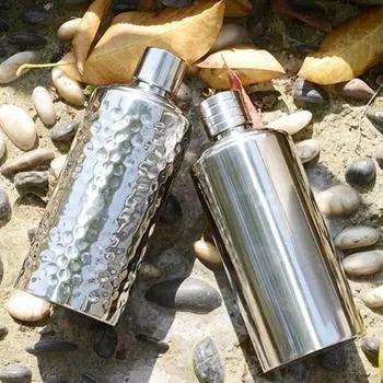 Компактная фляжка на 500 мл, устойчивая к падению, с цилиндрическим наполнением, напитки B