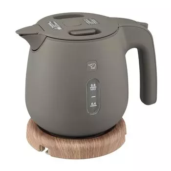 Компактный электрический чайник Zojirushi. Приготовление одной чашки занимает около 60 секунд. Безопасная конструкция. Чистый. Пылезащитный. Натуральный. Вкус разных товаров. Каштановый 0,8 л.