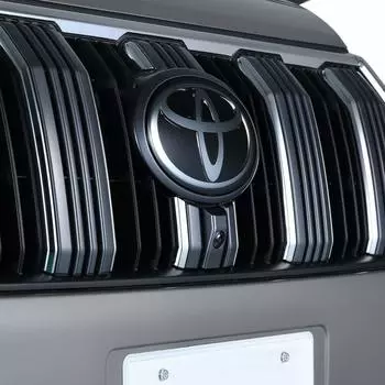 Комплект для установки решетки передней камеры Alpine Land Cruiser Prado 150 Series (2017/9~) Многопроекционный PKG-C25HD-FD2-LP