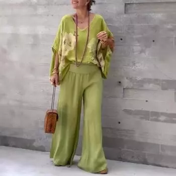 Комплект из 2 предметов: блузка, брюки, V-образный вырез, рукава «летучая мышь», свободный топ с цветочным принтом, широкие брюки с эластичной резинкой на талии, повседневный наряд M коричневый