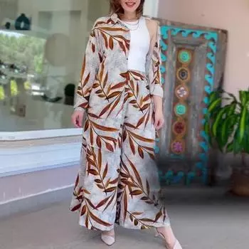 Комплект из 2 предметов: женская рубашка и брюки, отложной воротник, однобортный, с принтом листьев, длинные рукава, свободный топ средней длины, эластичный пояс, широкие брюки M