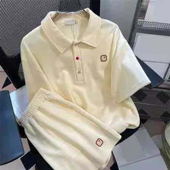 Комплект из 2 предметов: женский летний топ, шорты, отложной воротник, застежка на пуговицы, короткие рукава, футболка в стиле преппи, эластичный пояс, свободные боковые карманы, короткие брюки 2XL абрикосовый