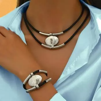 Комплект из двух модных темпераментных ретро-богемных двухслойных черных веревочных украшений в виде овальной части с длинной нитью из бисера и браслета золотой