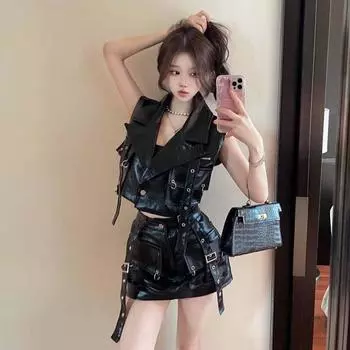 Комплект из куртки и короткой юбки из искусственной кожи с пряжкой на поясе в стиле панк от Spice girl S