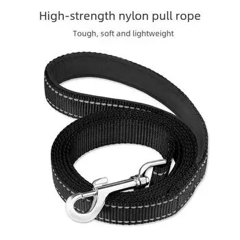 Комплект из светоотражающей нейлоновой шлейки и поводка для маленьких и больших собак