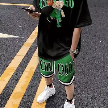 Комплект мужских футболок в идеальном повседневном уличном стиле с короткими рукавами включает в себя 2 базовых стильных и легких летних комплекта. S