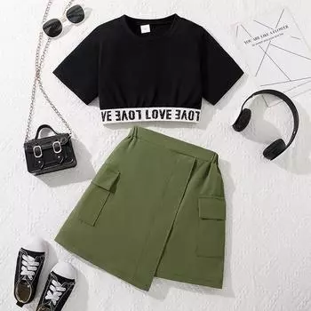 Комплект одежды для девочек, летний детский комплект из двух предметов: юбка-карго с карманами и короткими рукавами с надписью 130cm=8Y зелёный