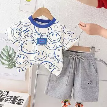 Комплект одежды для мальчиков, летний хлопковый корейский граффити с улыбающимся лицом для малышей, полный принт, короткие рукава + шорты, комплект из двух предметов 6-12m белый