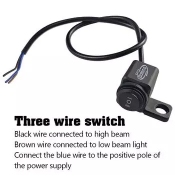 Комплект освещения для небольших велосипедов. Включение и выключение фары на руле. Переключатели управления мотоциклом. Включение и выключение руля мотоцикла. Включение и выключение электрического скутера. чёрный