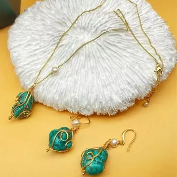 Комплект украшений из бирюзы, женский дизайн, благородный темперамент, ожерелье, набор крючков для ушей