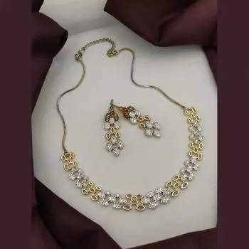 Комплект украшений Laksh с парой серег