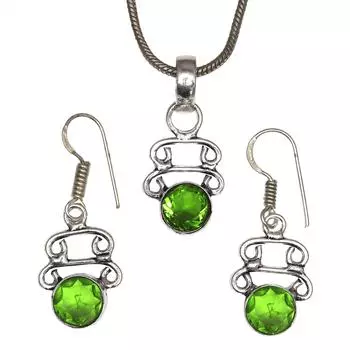 Комплект украшений с подвеской из драгоценного камня перидот и кварцевым ожерельем 18-20