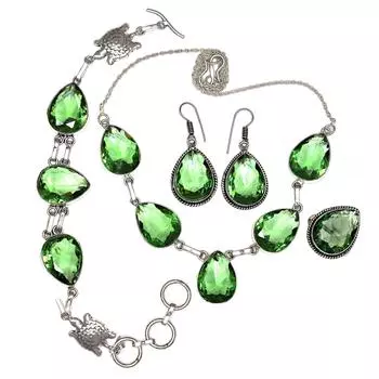 Комплект украшений с подвеской из драгоценного камня перидот и кварцевым ожерельем 18-20