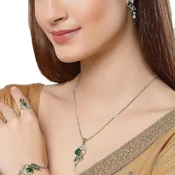 Комплект украшений ZENEME с американским бриллиантом и позолотой в традиционном стиле