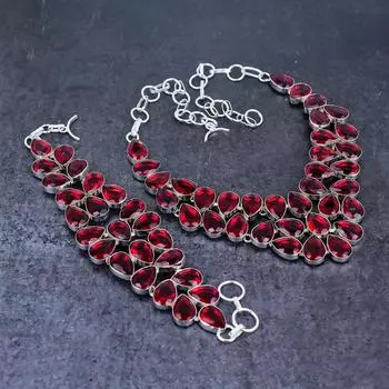 Комплект ювелирных изделий из серебра 925 пробы с натуральным мозамбикским гранатом u3U30