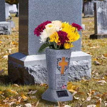 Композиция из могильных цветов Ваза для цветов на кладбище, работающая на солнечной энергии Подарок на память