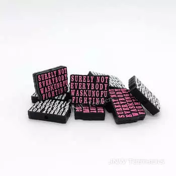 Конечно, не все были в бою кунг-фу. Силиконовые фокусные бусины. Силиконовые бусины, бусины-ручки. Set of 10 розовый