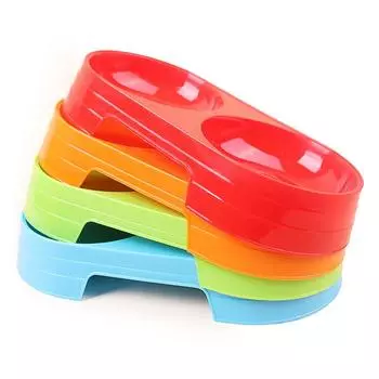 Конфеты — цветная пластиковая миска для домашних животных