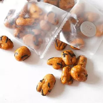 Konomimi Pecan Karakara 200 г Небольшие порции Рисовые крекеры Ореховые сладости Орехи пекан В индивидуальной упаковке Закуски Подарочные Со вкусом соевого соуса Орехи пекан