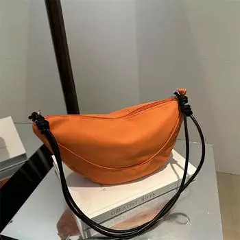 Контрастный цвет ткани Оксфорд 2024 повседневный новый тренд контрастный цвет легкий и простой одно плечо через плечо сумка-пельмень подмышкой женская чёрный