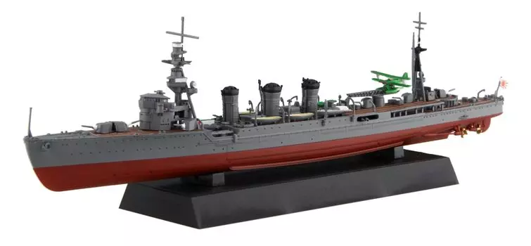 Корабль серии NEXT Японский легкий крейсер ВМС Kuma Showa 17 Пластиковая модель 1/700 № 17 EX-201 (с фототравлеными деталями)