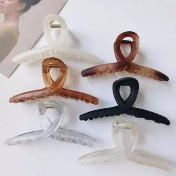 Korea Extra Large Hair Grab Acrylic Frosted Cross-Plate Hair Grab Shark Clip Girls Fashionable High-end Headwear Accessories White