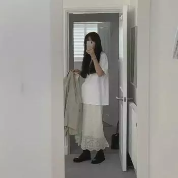 Korean Dongdaemun High Waist Lace Skirt - Sweet, Gentle, Long Skirt for Women S