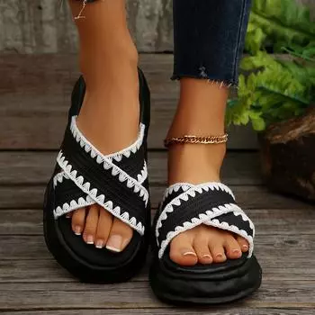 Korean home soft bottom stepping on shit feeling couple slippers 2024 autumn and winter new round head cross strap flat bottom slippers 35 темно-коричневого