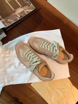 Korean soft sole color matching round head lace-up thick baseplate shoes 2025 new thin sports leisure moral training shoes women s spring and autumn 35