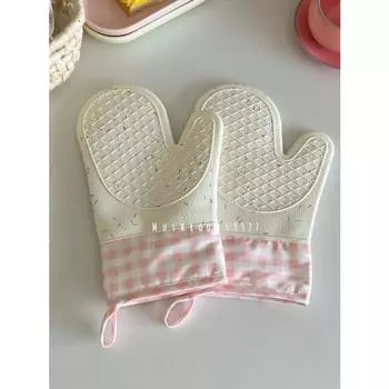 Korean sweet cute practical pink plaid cotton sugar needle silicone non-slip heat-resistant microwave anti-scald gloves