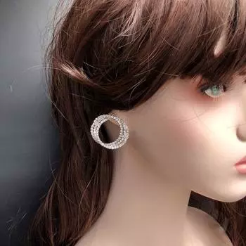 Korean version of long personality versatile tassel sexy temperament exaggerated dinner gem rhinestone shiny stud earrings earrings