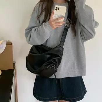 Korean Version of Women s Large Capacity New Pleated Tote Bag Texture Casual Commuter Wide Shoulder Strap Crossbody Bag