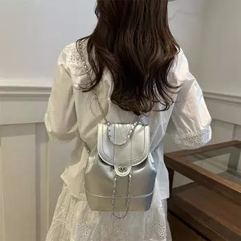 Корейская нишевая дизайнерская сумка женская летняя 2024 новая модная сумка на одно плечо с цепочкой рюкзак для поездок на работу чёрный