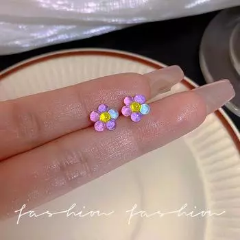 Корейская серия Лесной стиль Свежие милые красочные серьги-цветы Допамина для женщин 1 pair