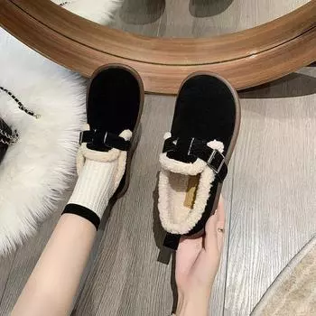Корейская версия 2025 года, зимние бархатные теплые хлопковые туфли с круглой толстой подошвой и мелким горлом, с одной педалью, ленивые мокасины, хлопковые туфли 35