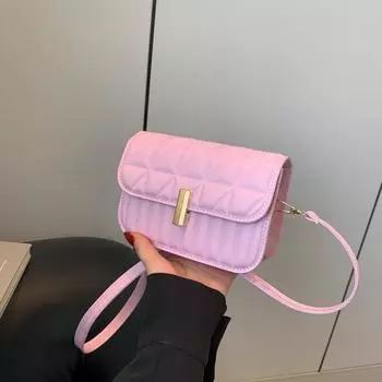 Корейская версия фактурной сумки для женщин 2024 года, весна, новая сумка с цепочкой из бриллиантов, нишевая простая сумка через плечо под мышкой, сумка-мессенджер чёрный