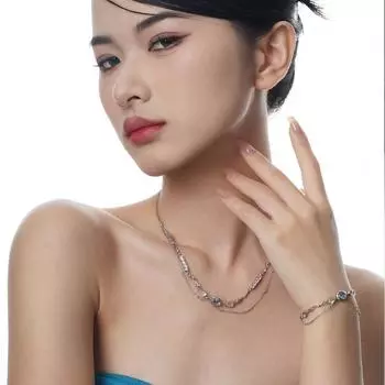Корейская версия легкого роскошного дизайна из стерлингового серебра S925 с допамином, женская короткая двухслойная красочная цепочка на ключицу с сокровищами 35CM