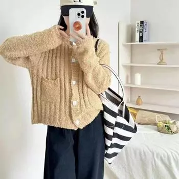 Корейская версия осени и зимы новый темперамент нежный ветер карман мягкий восковой круглый вырез свитер квадратные пуговицы омолаживающий вязаный кардиган женский One size хаки
