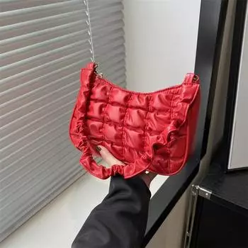 Корейская версия плиссированной сумки под мышкой для женщин 2024 года, новая сумка через плечо с бриллиантами, модный нишевый дизайн, персонализированная модная сумка чёрный