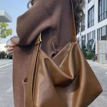 Корейская версия универсальной сумки, мягкая простая ветровая сумка через плечо, большая женская сумка через плечо большой емкости Tide чёрный