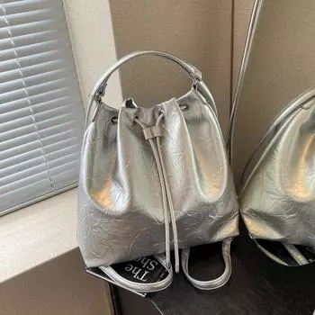 Корейская версия женской сумки через плечо на две руки 2024 года, новая сумка-тоут большой вместимости, модная универсальная сумка-ведро, сумка через плечо для поездок на работу 30*8*29 серебряный