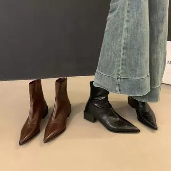 Корейские ботильоны с острым носком на высоком каблуке, короткие ботинки, женская обувь, новинка 2024 года, одинарные ботинки, французские коричневые тонкие ботинки Martin 35 чёрный