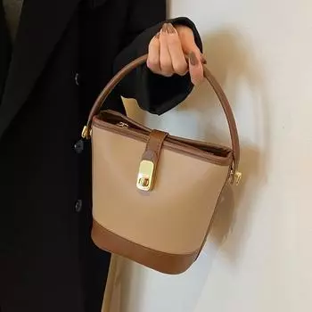 Корейские дизайнерские сумки-ведра для женщин, модная однотонная сумка через плечо из искусственной кожи, женские элегантные эстетичные сумки через плечо (20cm<Max Length<30cm)