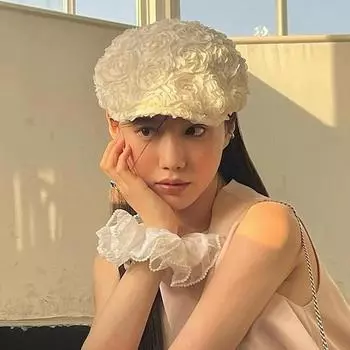 Корейские модные шапки-береты с розовым дизайном для женщин, весенние и летние солнцезащитные кепки для путешествий, универсальные ретро-шляпы 56-58cm бежевый