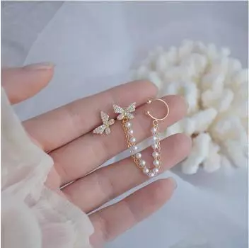 Корейские серьги-гвоздики со спермой-манжетой-бабочкой золотистый