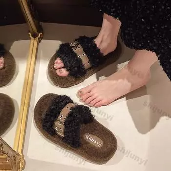 Корейские женские тапочки, кожаные тапочки с толстой подошвой и пряжкой на ремне, уличные новые теплые плюшевые хлопковые тапочки с круглым носком, зима 2025 г. 35 чёрный