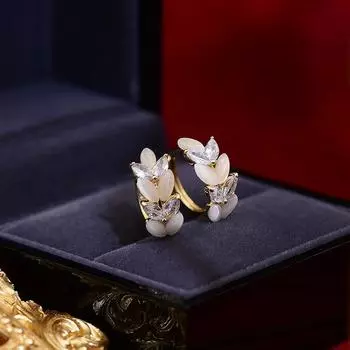 Корейский дизайн модные ювелирные изделия изысканные циркон опал пшеничный лист маленькие кольца золотые серьги простые женские повседневные рабочие аксессуары белый