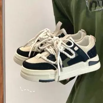 Корейский стиль низкие кроссовки Corduroy 2024 Новая мода Удобная женская обувь для отдыха на открытом воздухе Повседневные осенние ретро-кроссовки 35 чёрный